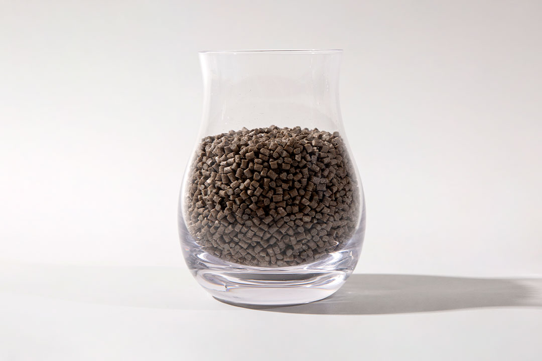 立昌的氟塑料可以應(yīng)用的行業(yè)可不止一個(gè)！